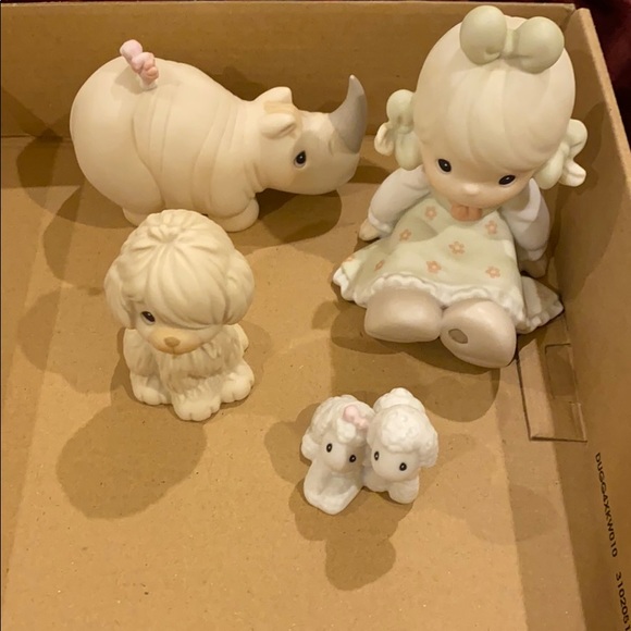 Precious moment collectibles